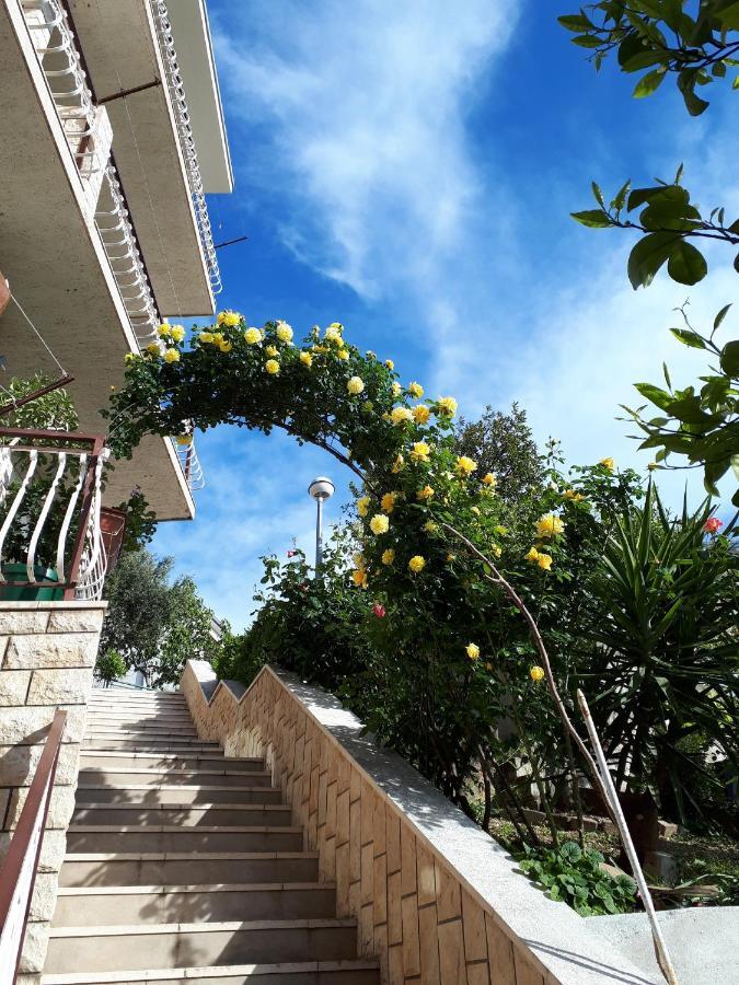 Apartment Eva Makarska Exteriör bild